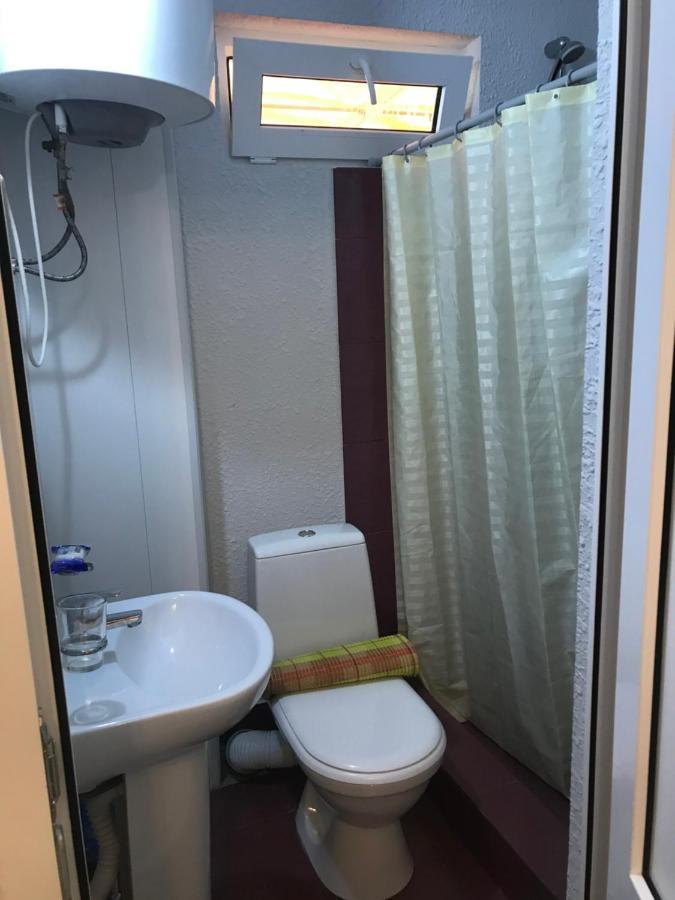 Guest House Palmovaia Gavan Гудаута Екстериор снимка