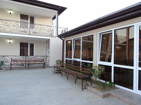 Guest House Palmovaia Gavan Гудаута Екстериор снимка